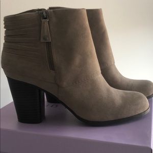 Madden Girl Destroy Ankle Boots 10